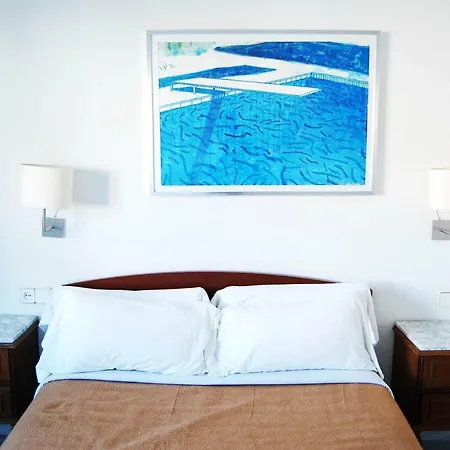 Sant Antoni - Pool&parking Center Of *